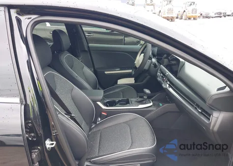 2025 Kia K4 Gt-Line from USA, damaged, VIN 3KPFW4DE1SE097936